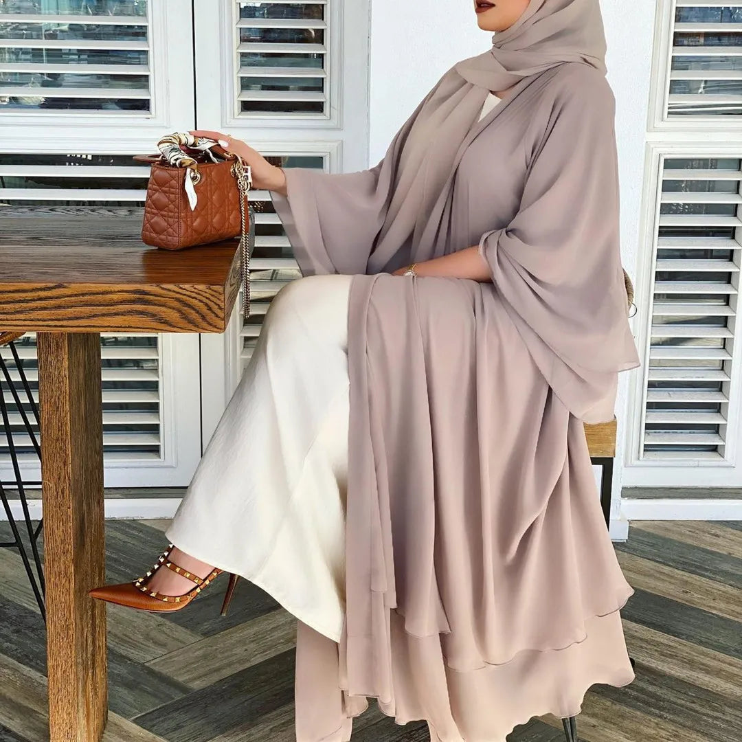 soha abaya