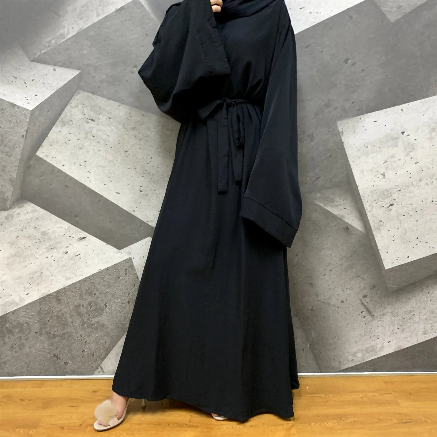 ostaryo abaya