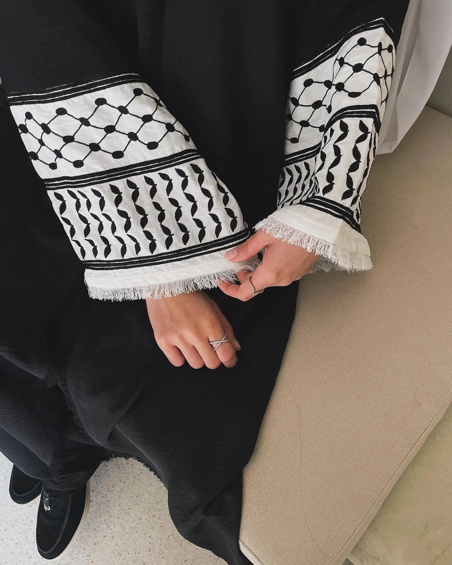 palestine abaya