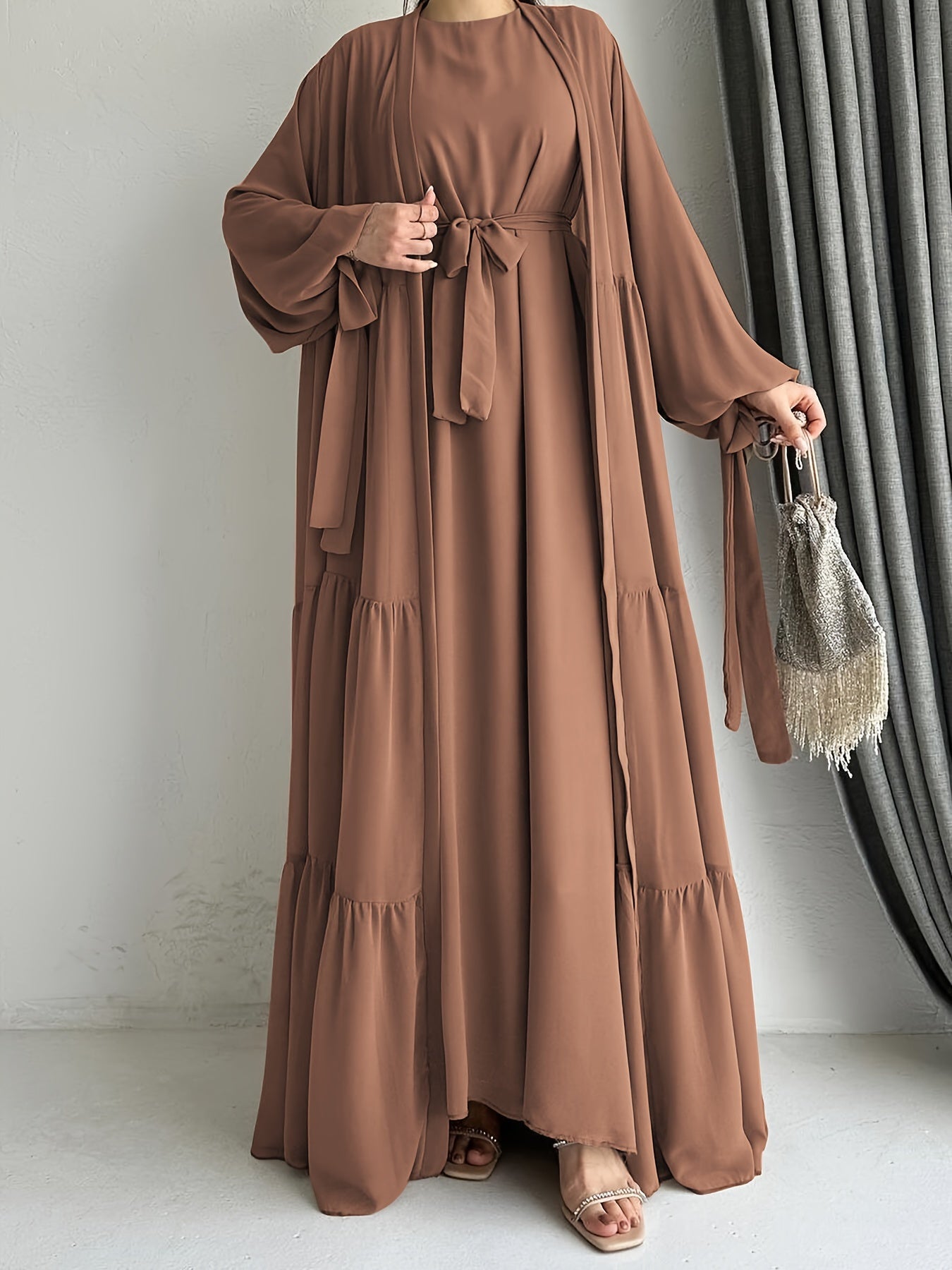 lobna Abaya